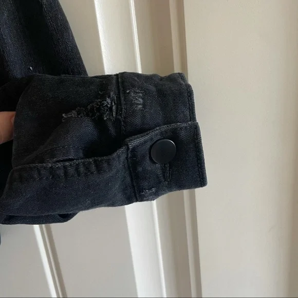 Wild Fable Black Cropped Trucker Denim Jacket XS - Picture 8 of 14